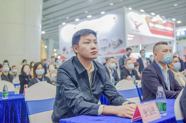 中譽鼎力董事長張治民應(yīng)邀出席現(xiàn)場 中譽鼎力董事長張治民應(yīng)邀出席現(xiàn)場