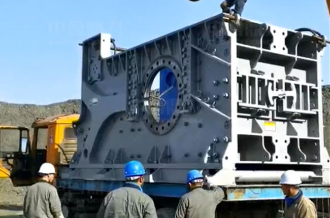 旋回破卸車(chē)實(shí)拍