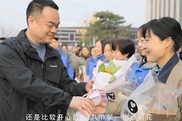 ���u(y��)�����DŮ��(ji��)�o(j��)�Ƭ