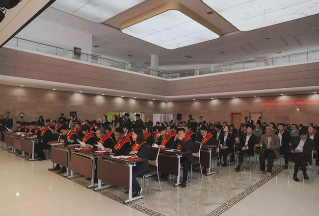 新鄉(xiāng)中譽(yù)鼎力董事長張治民獲評(píng)“新鄉(xiāng)市青年經(jīng)營管理人才”等榮譽(yù)稱號(hào)