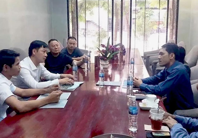 ���u(y��)��������կ����(w��)��������������һ��һ·�����O(sh��)