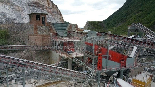 碎石機設(shè)備