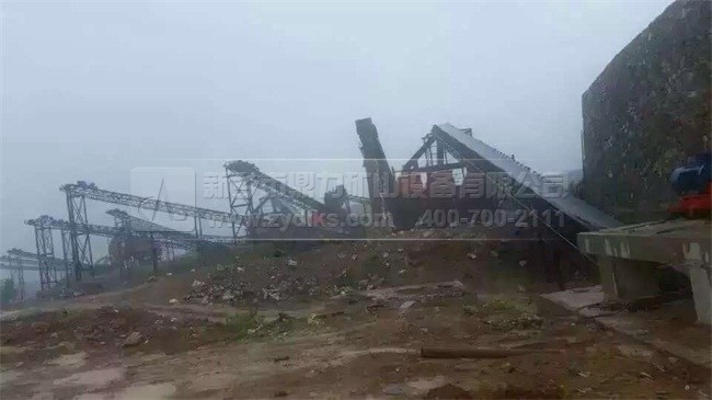 安徽鳳陽時(shí)產(chǎn)1200噸石料生產(chǎn)線