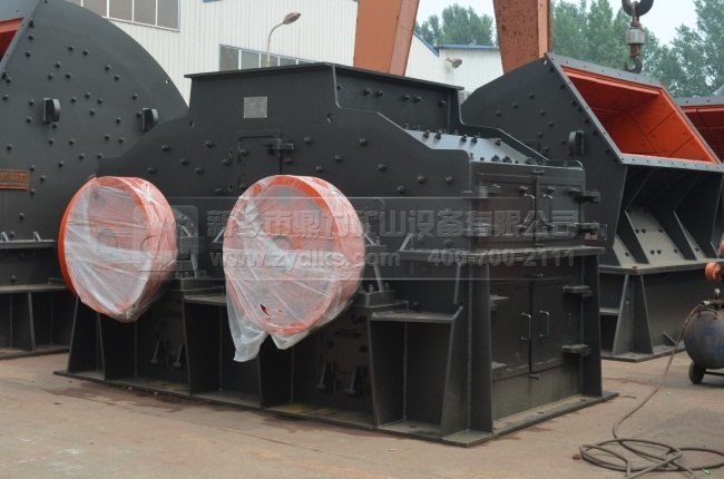 單軸錘式破碎機(jī)