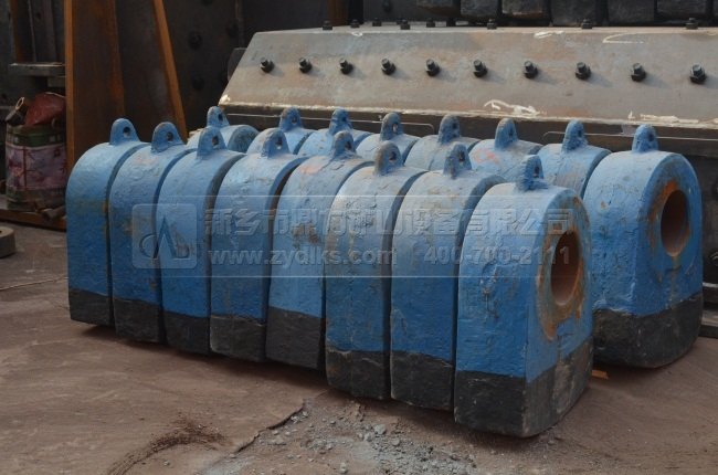 ����C���