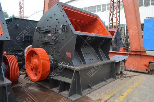 單段錘式破碎機(jī)