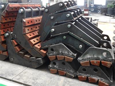 反擊式破碎機(jī)襯板