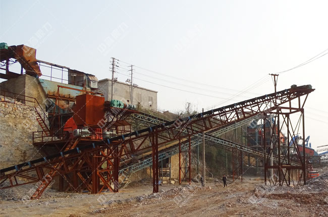 ����ʡ�Sʯ���Fɽ�^(q��)�F�ǵV�I(y��)�r�a600-800��ɰʯ���a��