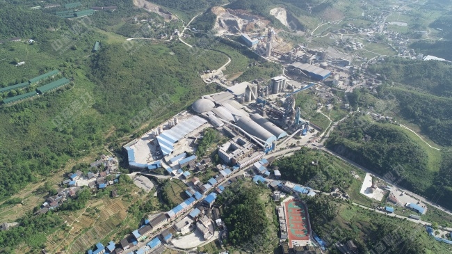 ���dˮ��ɰʯ���a(ch��n)���h(yu��n)���Ĕz