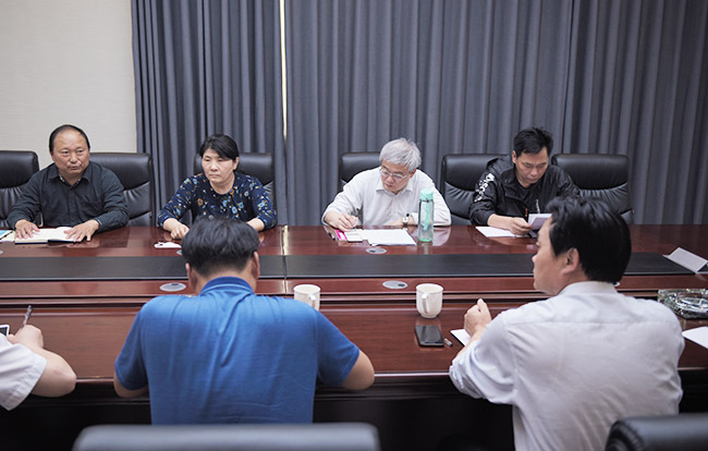 ���l(xi��ng)�й��žּ����l(xi��ng)�I(y��)���g(sh��)�W(xu��)Ժ��(d��o)�W�R���u��������У�����